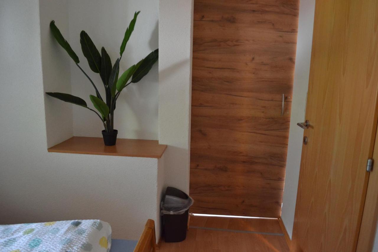 Appartement Thermenzeit Langenfeld Luaran gambar